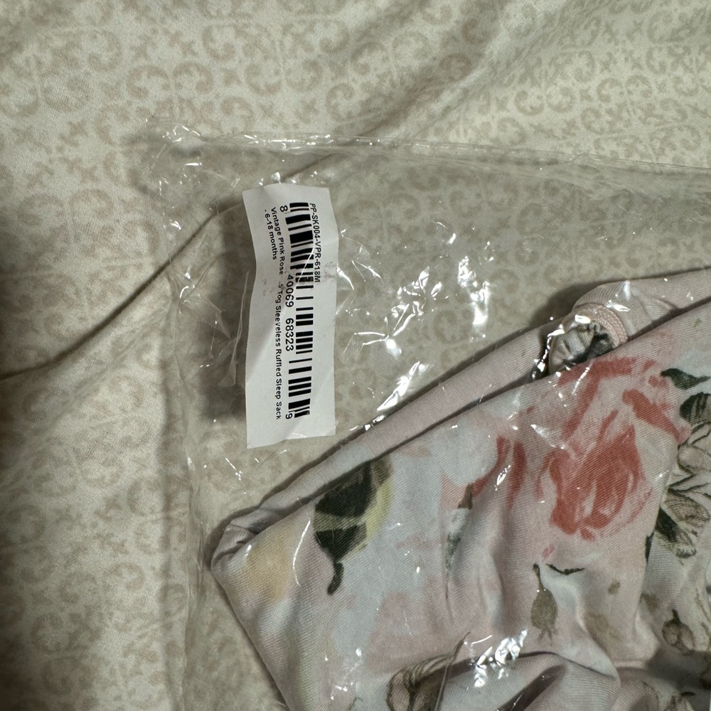 Posh Peanut Sleep Sack 6-18 M Vintage Pink Rose 0.5 Tog - Picture 3 of 3